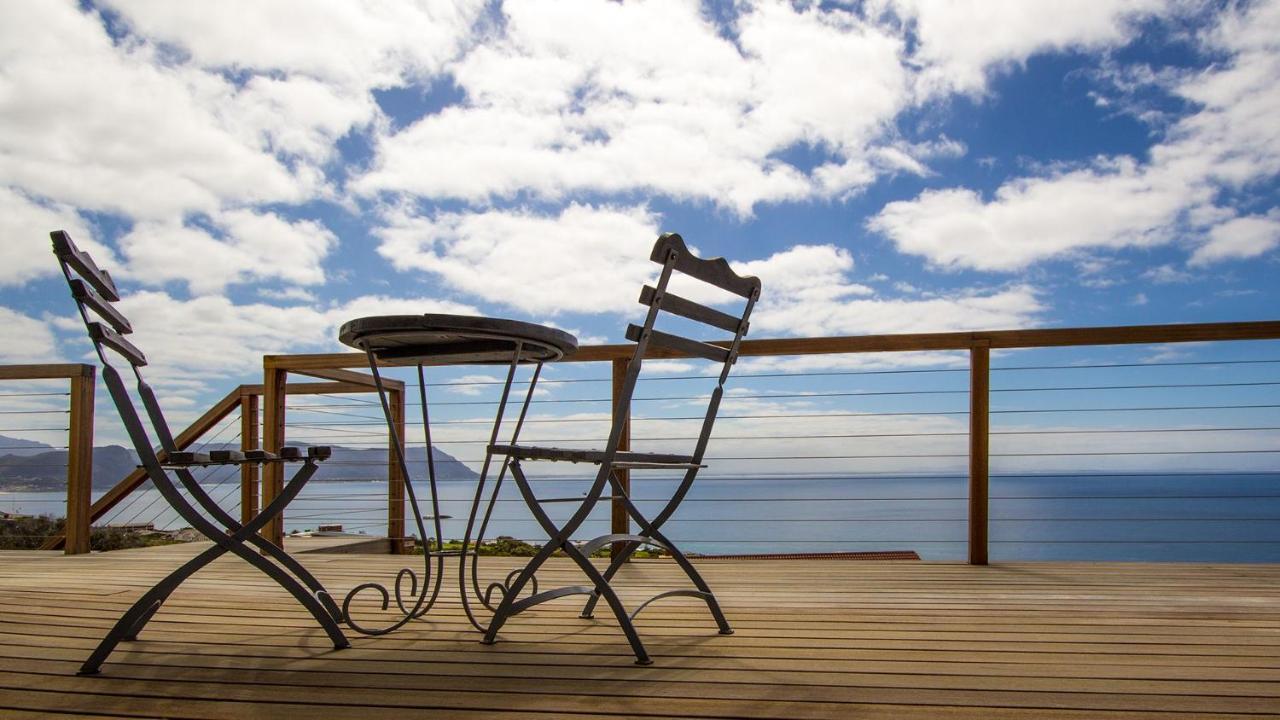 Oceans Drift (Adults Only) Hotel Fokváros Kültér fotó